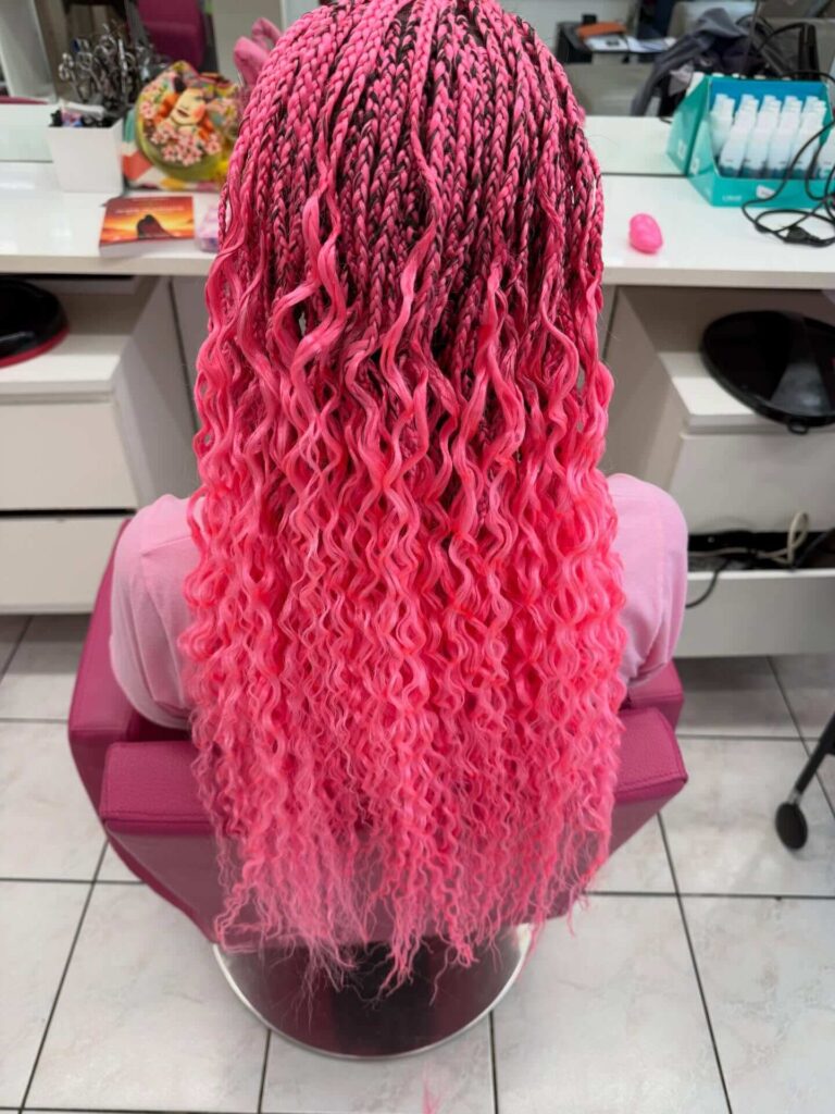 Locks and dreadlocks styling at Salon City in Geneva
